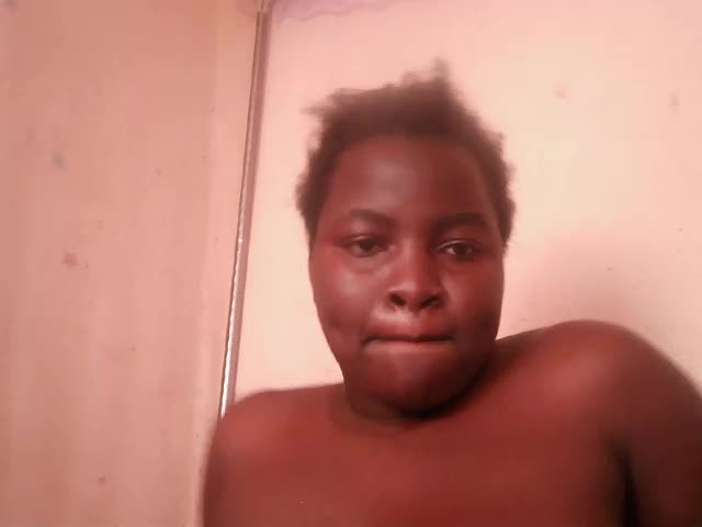 creamyy_pussie Adult Chat October 18, 2026