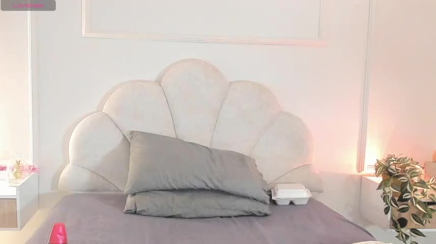 Candaceoweens Adult Chat October 18, 2026