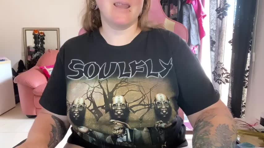 kisicaxx Adult Chat October 18, 2026
