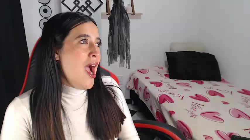 __leaa Adult Chat October 19, 2026