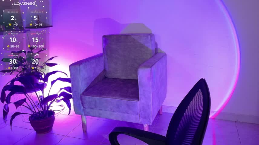 Amber_rosewood_ Adult Chat October 19, 2026