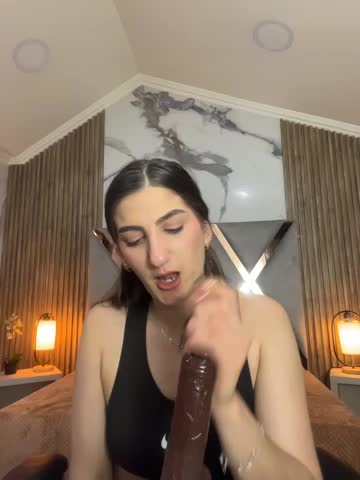 Dafne_castro_ Adult Chat October 19, 2026