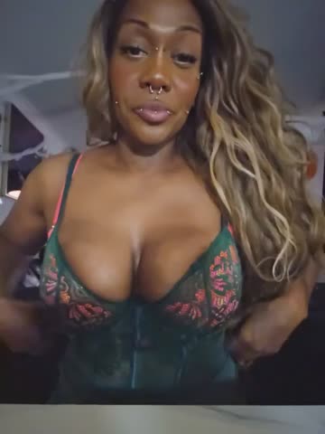 Bella-Nutella Adult Chat October 19, 2026