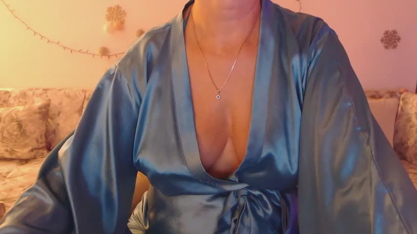 YourfantasyGiuly Adult Chat October 19, 2026