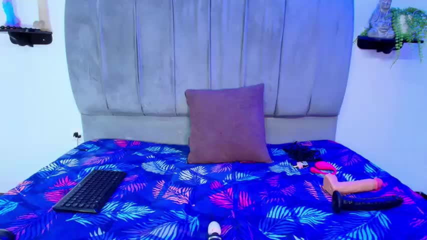 Maddy_daniels Adult Chat October 19, 2026