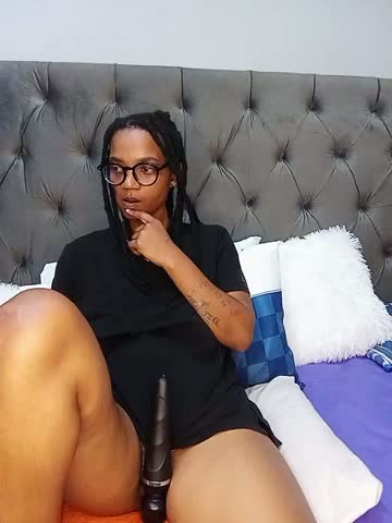 JANIELEE8XXXXX Adult Chat October 19, 2026
