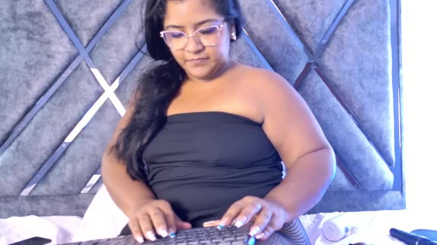 Slutty_Vicky Adult Chat October 19, 2026