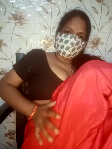 Pooja-121 Adult Chat October 19, 2026