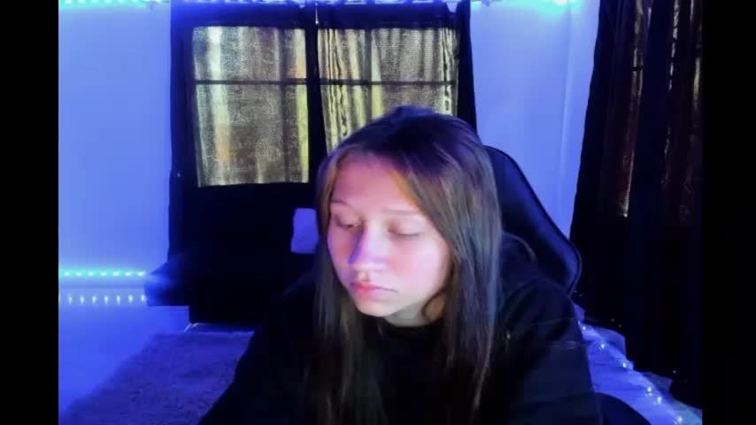 Jess_Rabit Adult Chat October 19, 2026