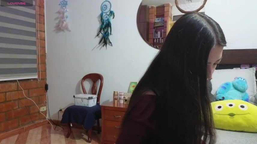 Victoria_Valenti Adult Chat October 19, 2026