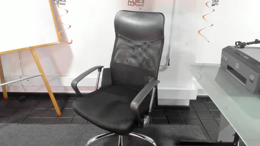 Jade_connor Adult Chat October 19, 2026