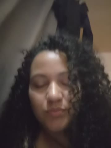 EmmaSweet25 Adult Chat October 19, 2026