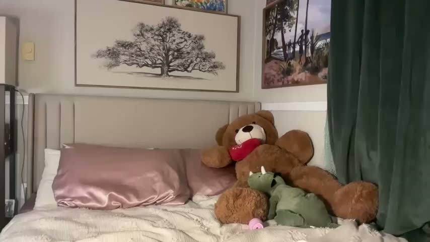 juliaraee Adult Chat October 19, 2026