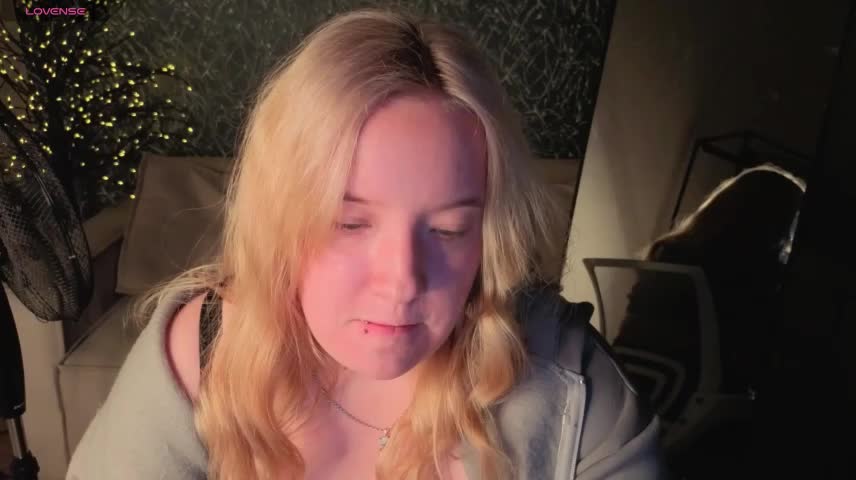 Sophia_Millery Adult Chat October 19, 2026