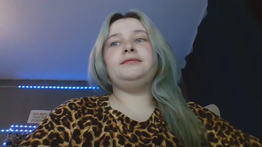 Light_Luna Adult Chat October 19, 2026
