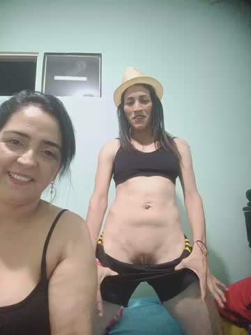 Vikyhot27 Adult Chat October 19, 2026