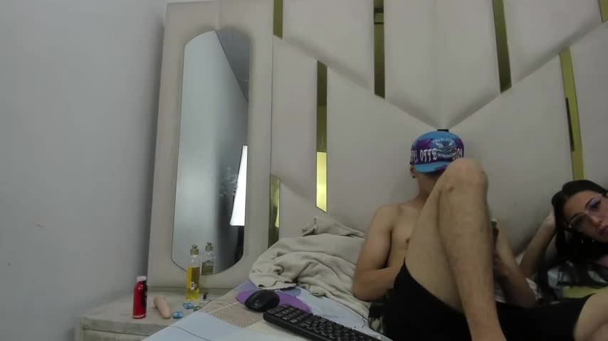 Pasion_Twinxss Adult Chat October 19, 2026
