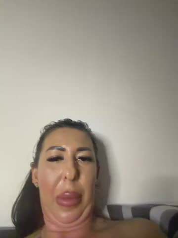 Kimmie_Hot Adult Chat October 20, 2026