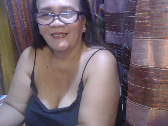 sweety_momma Adult Chat October 20, 2026
