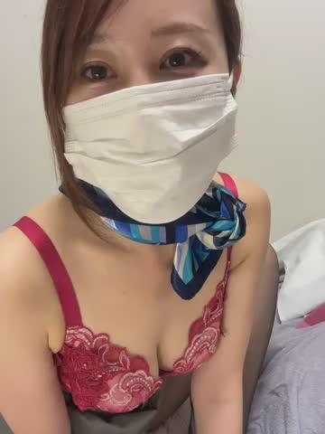 AMI_xox10 Adult Chat October 20, 2026