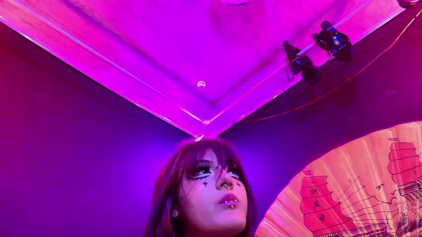 Alice_von_rose Adult Chat October 19, 2026