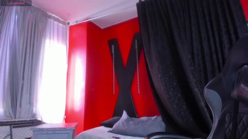 Julieth_Caandy Adult Chat October 19, 2026