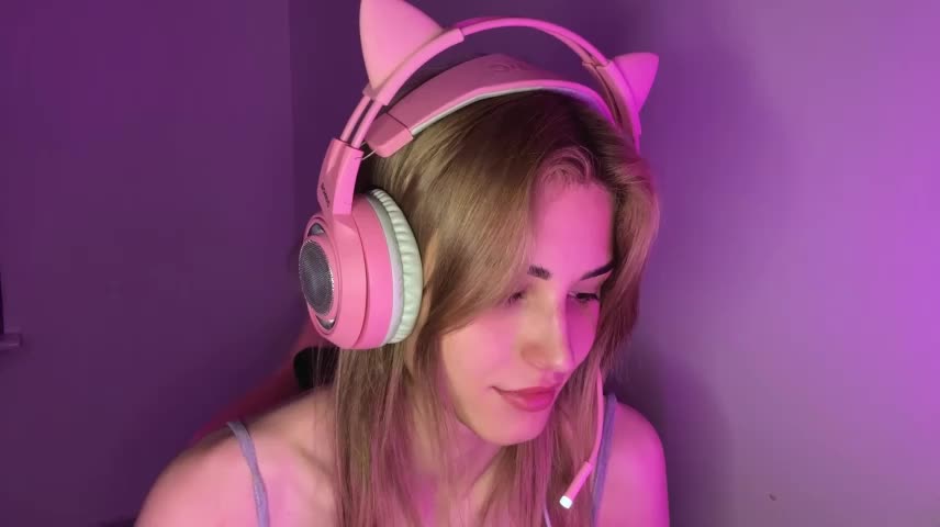 neweva_ Adult Chat October 20, 2026
