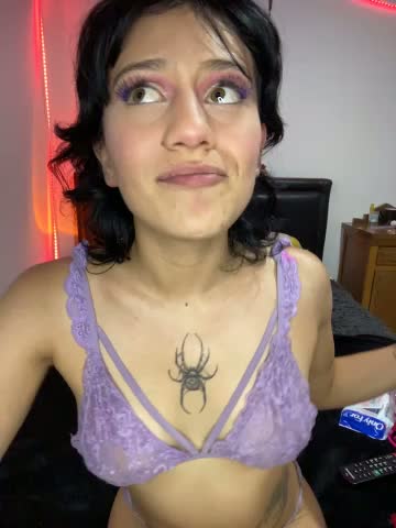 Velvet_wolfie Adult Chat October 20, 2026