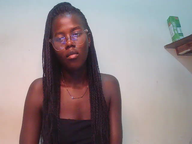 Petite_ebonyfantasy Adult Chat October 20, 2026