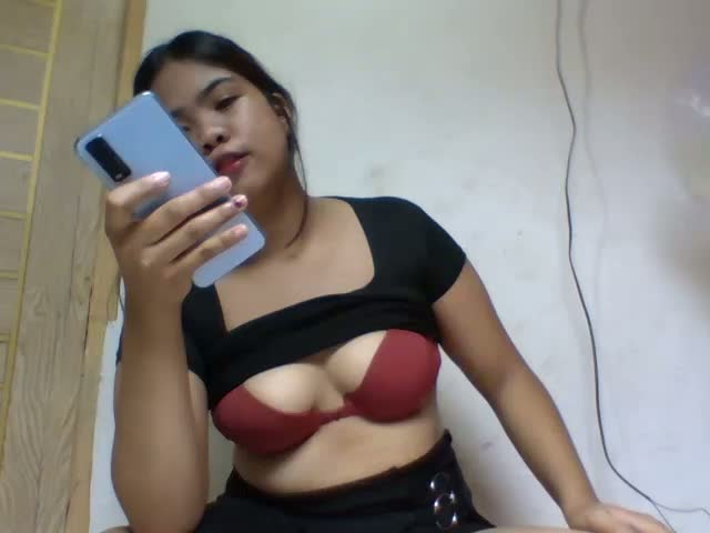 Kiana_123 Adult Chat October 19, 2026