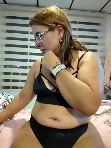 MilfLuna Adult Chat October 19, 2026