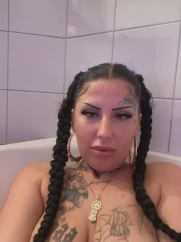 JeyJeyDiamond666 Adult Chat October 20, 2026