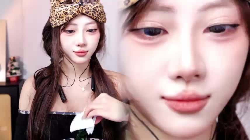 Dolly__Baby Adult Chat October 19, 2026