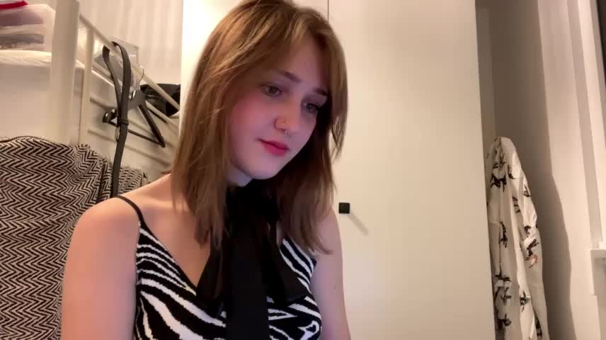 sereneglowz Adult Chat October 20, 2026