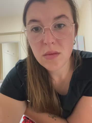 AlinaMeiier Adult Chat October 20, 2026