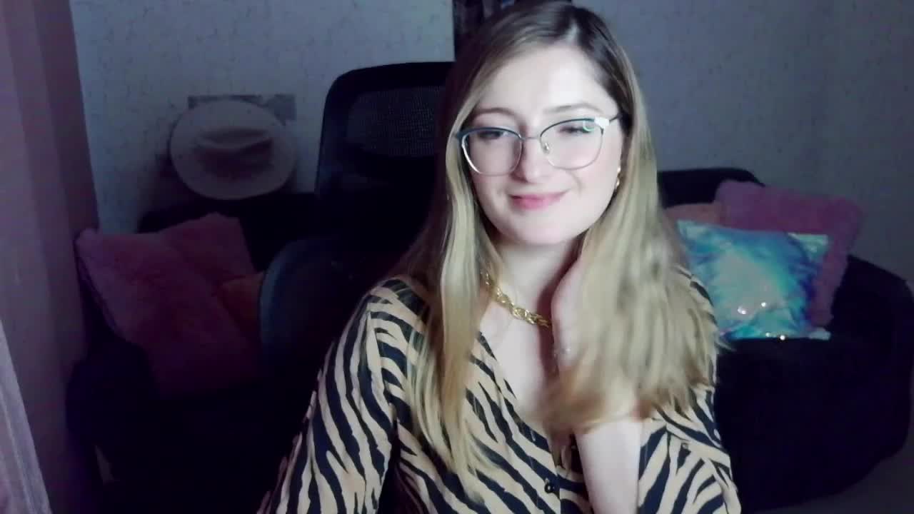 tastyAriel Adult Chat October 20, 2026