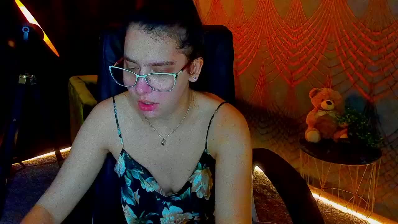 Livia-Shy Adult Chat October 20, 2026