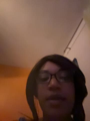 thekelliecapri Adult Chat October 20, 2026
