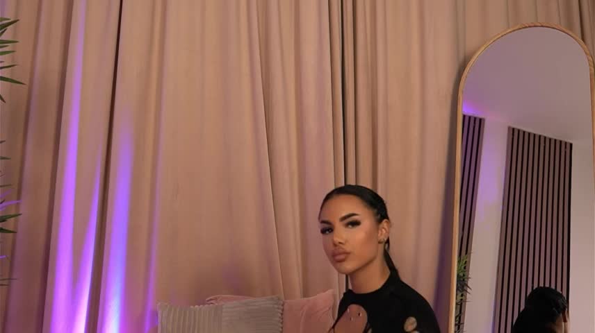 Jessy_Foxy Adult Chat October 20, 2026