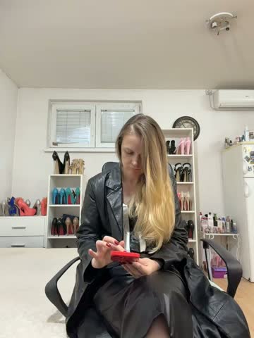 Iris_Pitts_ Adult Chat October 20, 2026
