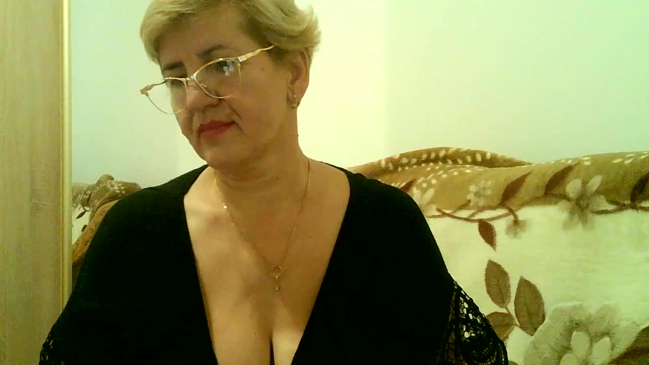 Dana4921 Adult Chat October 20, 2026