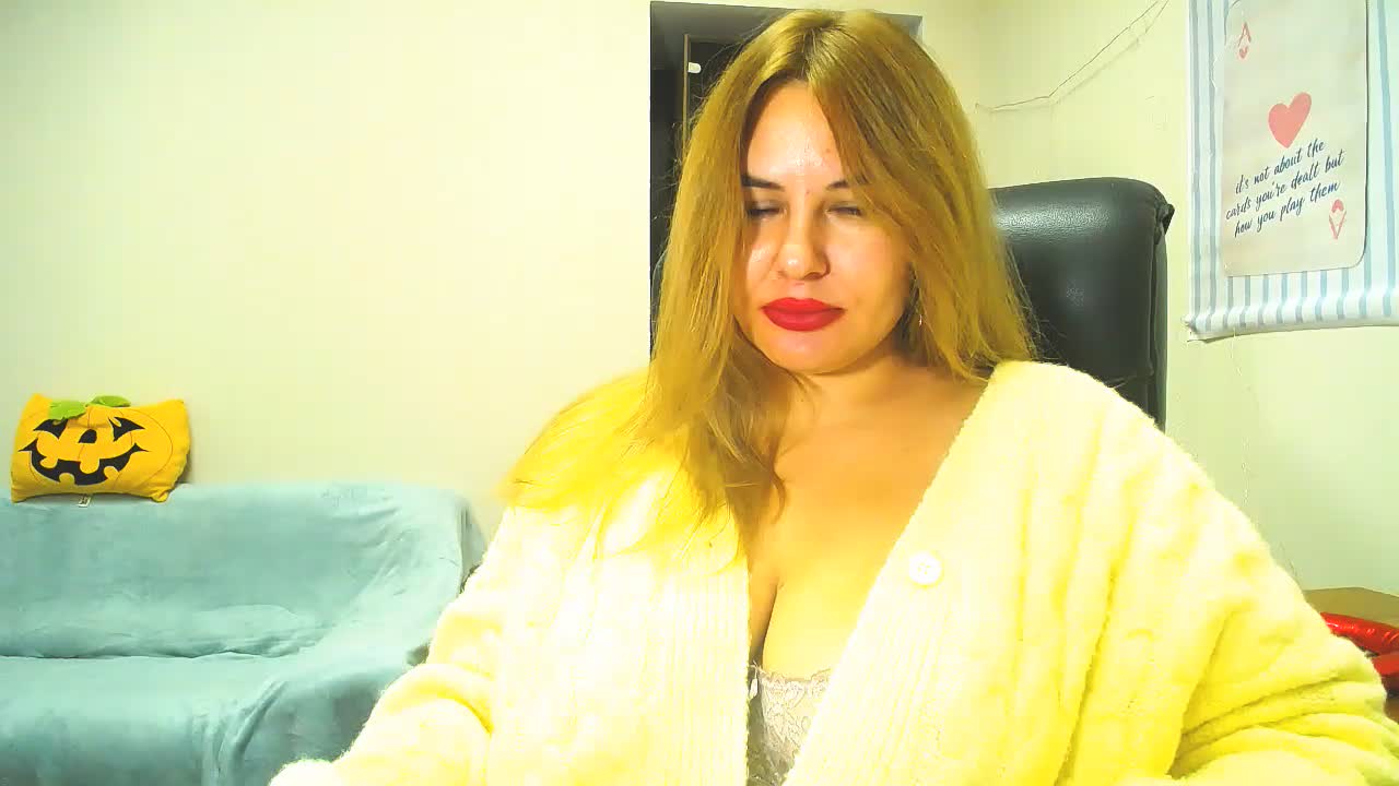 AvaQueen Adult Chat October 20, 2026