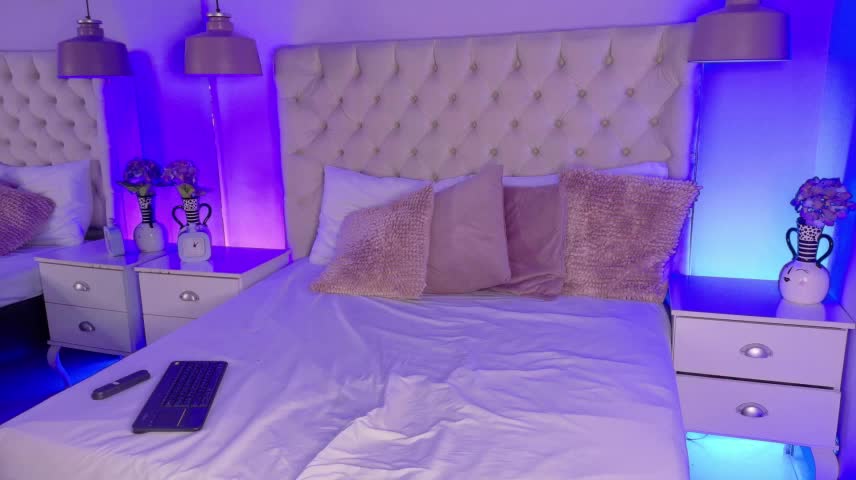 SamyBlonde Adult Chat October 21, 2026