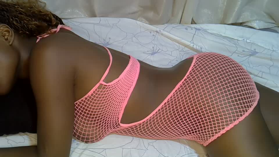 SexxyBee- Adult Chat October 21, 2026