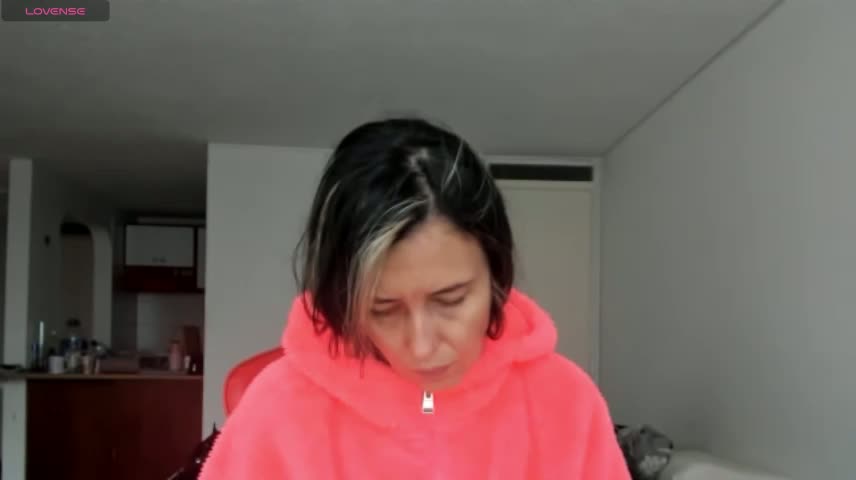zoe_jeane_beker Adult Chat October 21, 2026