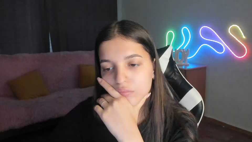 ChicGirl Adult Chat October 21, 2026