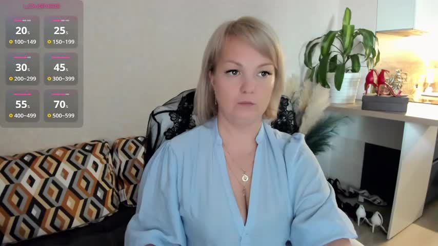 Juarnea_ Adult Chat October 21, 2026