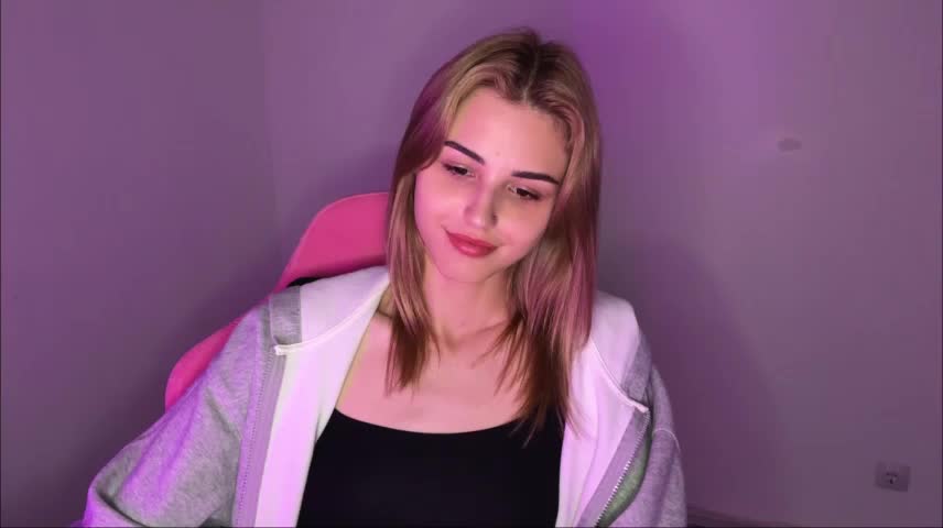 neweva_ Adult Chat October 21, 2026