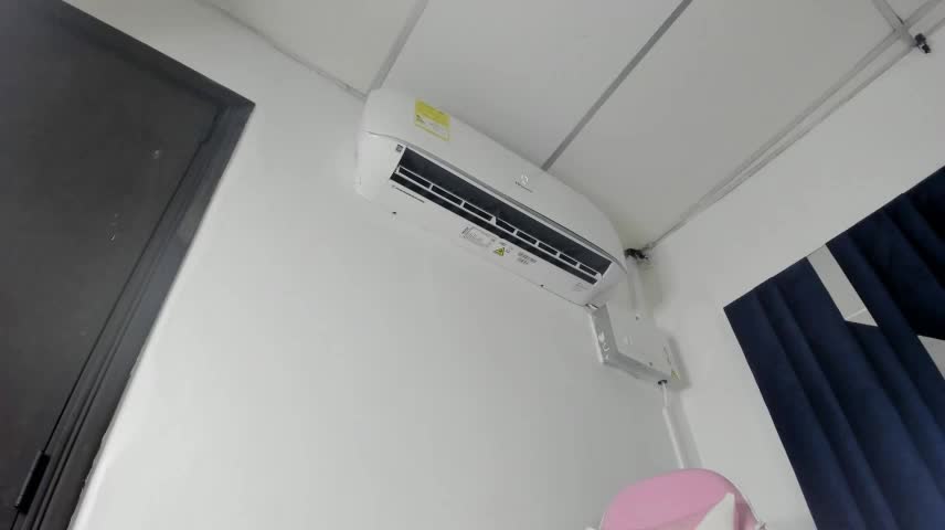 Julieta__25 Adult Chat October 21, 2026