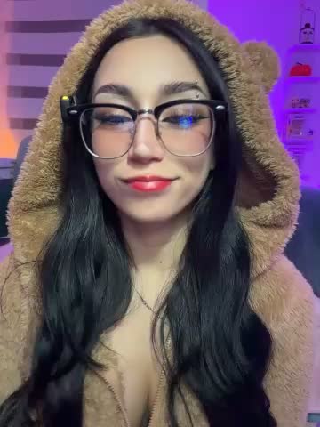 sophie_cute66 Adult Chat October 21, 2026